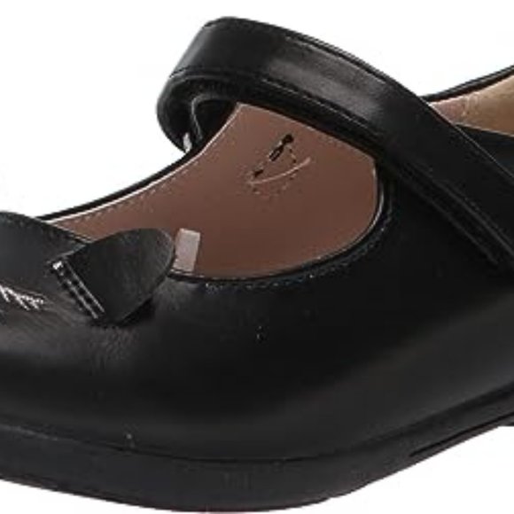 Girls Closed Toe Maryjane Flats